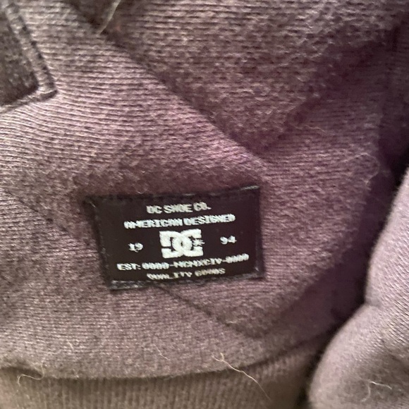 DC Shoes Black Quilted Hoodie Jacket - Picture 5 of 11